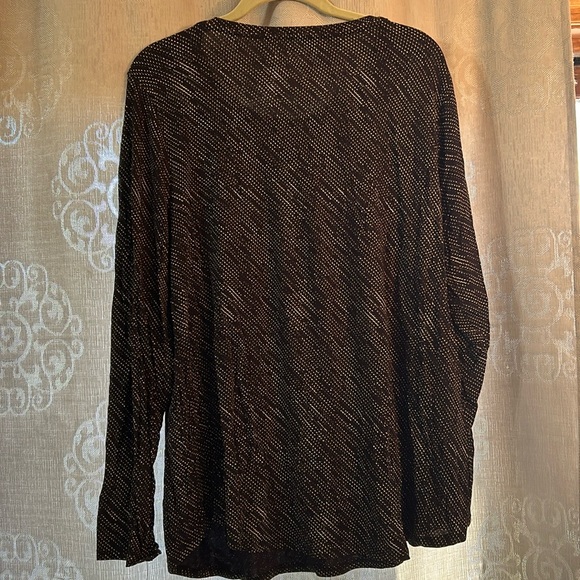 Apt 9 Essential Tee - Picture 2 of 5